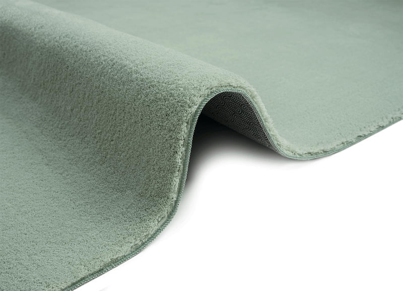 the carpet Relax kuscheliger Kurzflor Teppich, Anti-Rutsch Unterseite, Waschbar bis 30 Grad, Super Soft, Felloptik, Creme, 200 x 280 cm