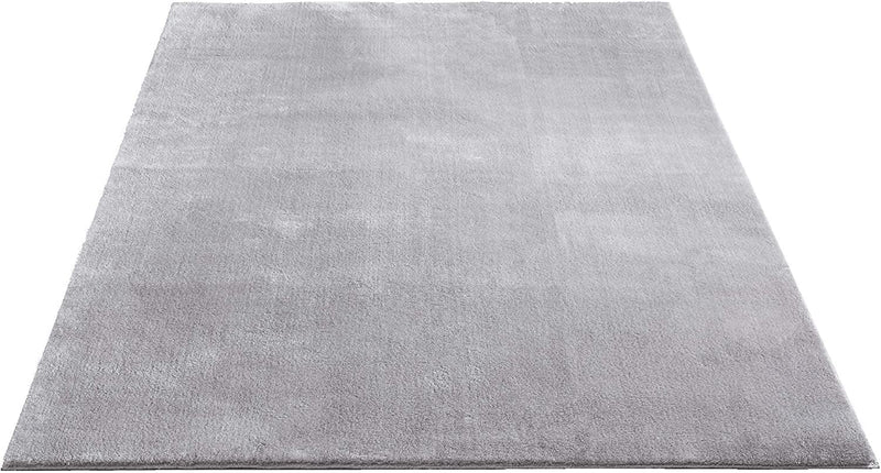 the carpet Relax kuscheliger Kurzflor Teppich, Anti-Rutsch Unterseite, Waschbar bis 30 Grad, Super Soft, Felloptik, Creme, 200 x 280 cm